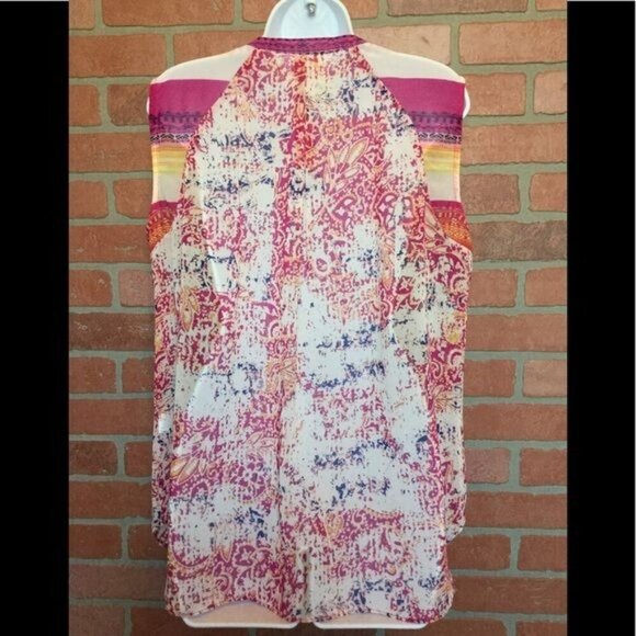 Fig and Flower Womens Semi Sheer Blouse Size Large Sleevless Top - Picture 7 of 10